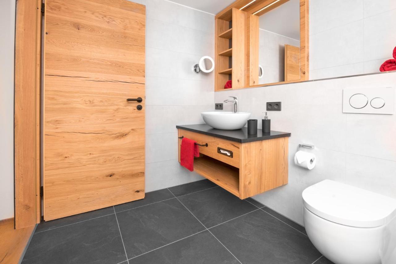 Chalet-ferienwohnung Schlossblick, 51 Qm, Wellness/fitness/sauna - Bergroedelhof Apartment